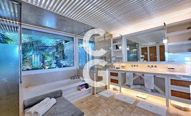 Casa en Venta en Cancun en Punta Sam Puerto Juárez a Pie de Playa