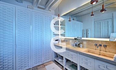 Casa en Venta en Cancun en Punta Sam Puerto Juárez a Pie de Playa