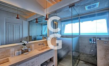 Casa en Venta en Cancun en Punta Sam Puerto Juárez a Pie de Playa