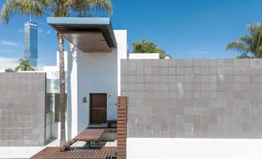 Casa con amplio Jardín en Bosques de Angelópolis