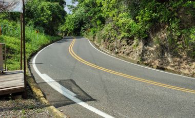 TERRENO DE 5200 MTS2 BORDEADO EN 100 MTS POR VIA VEHICULAR MINCA SANTA MARTA
