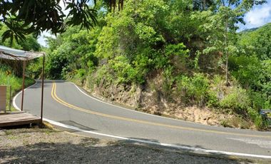 TERRENO DE 5200 MTS2 BORDEADO EN 100 MTS POR VIA VEHICULAR MINCA SANTA MARTA