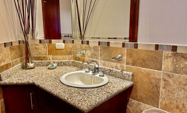 HERMOSO DEPARTAMENTO EN VENTA UBICADO EN MALECON DE SALINAS