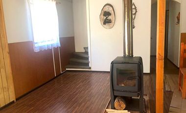 Arriendo Amplia Casa 2 pisos en parcela sector Paillao