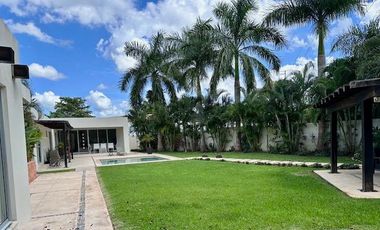 Residencia en venta en la privada Club de Golf