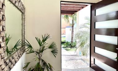 Residencia en venta en la privada Club de Golf