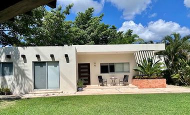 Residencia en venta en la privada Club de Golf