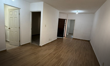 Casa en Renta – Col. El Perul I, Salamanca, Gto.