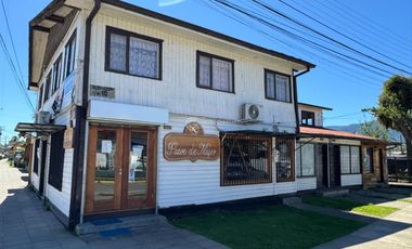 VENTA AMPLIO TERRENO CON CASA, CENTRO DE FUTRONO