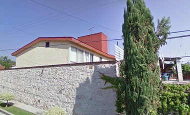 CASA EN VENTA EN LOS MANANTIALES CUAUTLA MORELOS DE REMATE