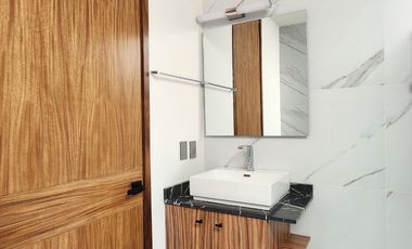 Casa nueva en venta de 5 recamaras en Solares Residencial Zapopan