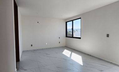 Casa nueva en venta de 5 recamaras en Solares Residencial Zapopan