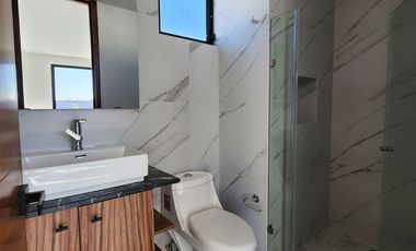 Casa nueva en venta de 5 recamaras en Solares Residencial Zapopan