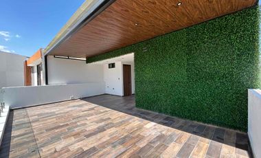 CASA EN RENTA ZONA CHEDRAUI CASCATTA LOMAS DE ANGELÓPOLIS