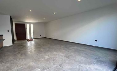 CASA EN RENTA ZONA CHEDRAUI CASCATTA LOMAS DE ANGELÓPOLIS