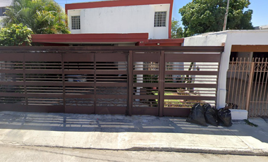 CASA EN VENTA EN LOS PINOS MERIDA YUCATAN DE REMATE