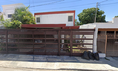 CASA EN VENTA EN LOS PINOS MERIDA YUCATAN DE REMATE