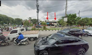 Sewa/Kerja Sama SUPER STRATEGIS di Hoek Jl. Raya Daan Mogot (6 lajur mobil) & Jl. Raya Tampak Siring (6 lajur), Lebar 25,7m, Kalideres, Jakarta Barat