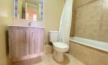 Departamento en Arriendo con Estacionamiento, Gastos Comunes Incluidos, Condominio Nueva Milano