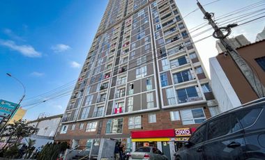 Venta De Departamento Con Cochera y Depósito Cerca A Rambla De Brasil