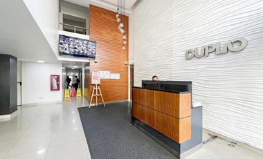 Venta De Departamento Con Cochera y Depósito Cerca A Rambla De Brasil