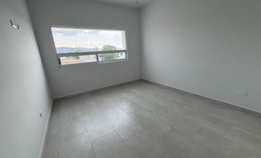 venta de casa en fraccionamiento privadas de Santiago Saltillo Coahuila