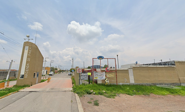 (ZA) Casa en RTNO. DE MAR BALTICO 13, CONJUNTO URBANO EX HACIENDA DE PAULA, MEX.