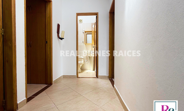 ¡Se vende hermosa casa en unidad abierta!