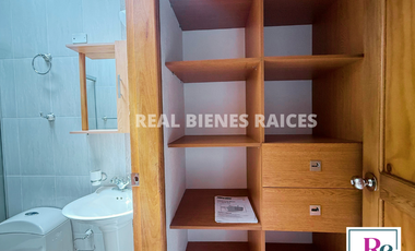 ¡Se vende hermosa casa en unidad abierta!