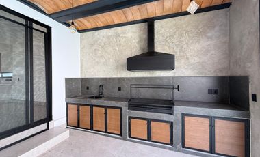 CASA EN VENTA EN FRACCIONAMIENTO LOMAS DE COCOYOC MORELOS