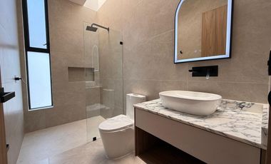 CASA EN VENTA EN FRACCIONAMIENTO LOMAS DE COCOYOC MORELOS