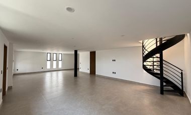 CASA EN VENTA EN FRACCIONAMIENTO LOMAS DE COCOYOC MORELOS