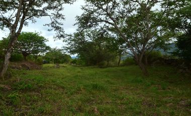 PARCELA CON AGUA POTABLE