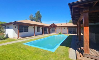 Parcela Linares, Yerbas Buenas / 2 casas, Piscina y Quincho