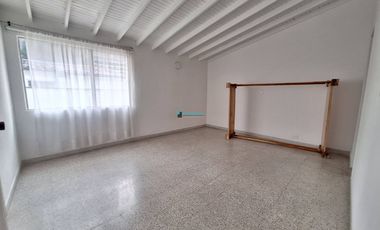 Se arrienda Casa Duplex en el sector de Estadio cód. 4267