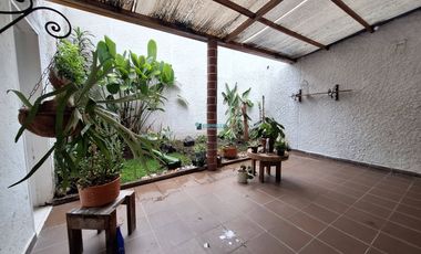 Se arrienda Casa Duplex en el sector de Estadio cód. 4267