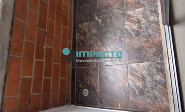 Se arrienda apartamento en el sector de la Tablaza COD-526108