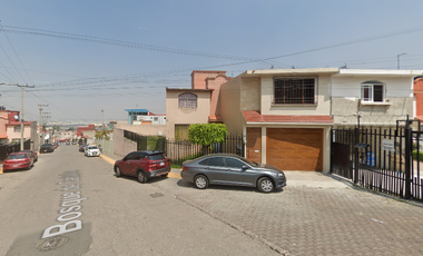 CASA EN VENTA DE RECUPERACION HIPOTECARIA EN REAL DEL BOSQUE TULTITLAN CON SENTENCIA EN FIRME