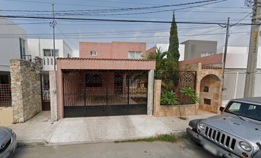 CASA A LA VENTA EN MONTEBELLO, MERIDA, YUCATAN, REMATE ADJUDICADO