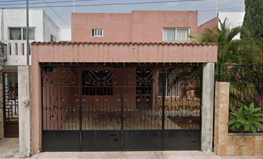 CASA A LA VENTA EN MONTEBELLO, MERIDA, YUCATAN, REMATE ADJUDICADO