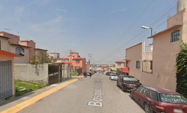 🏠 Casa en recuperación bancaria – Bosque de Capulines 4, Real del Bosque, Tultitlán, Edo. Méx.