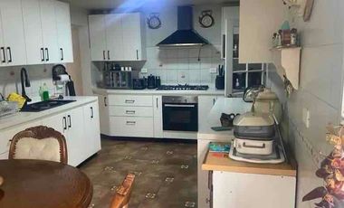 Casa en Venta – Paso Hondo, Quilpué | 1.300 m² terreno | 4D/3B | Piscina | 8.500 UF