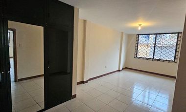 Alquiler departamento planta baja, sector ECU911