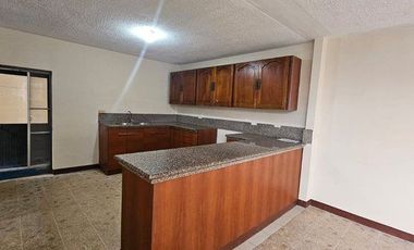 Alquiler departamento planta baja, sector ECU911