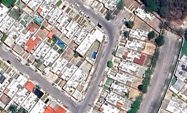 CASA EN VENTA CON ALBERCA EN MERIDA YUCATAN DE REMATE