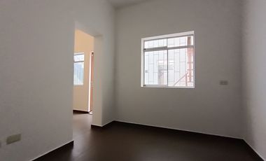 Alquiler De Residencia Amplia Y En Perfecto Estado, En San Isidro