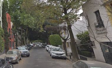 CASA EN REMATE CUAUHTEMOC