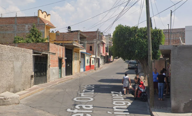 Casa en C. Gral Anaya, Santa Elena Nte, Apaseo el Grande, Gto.
