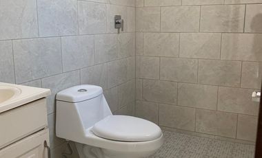 CASA EN RENTA COL. PARQUES DEL AUDITORIO, ZAPOPAN