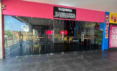 renta local plaza 202 av camarón sábalo